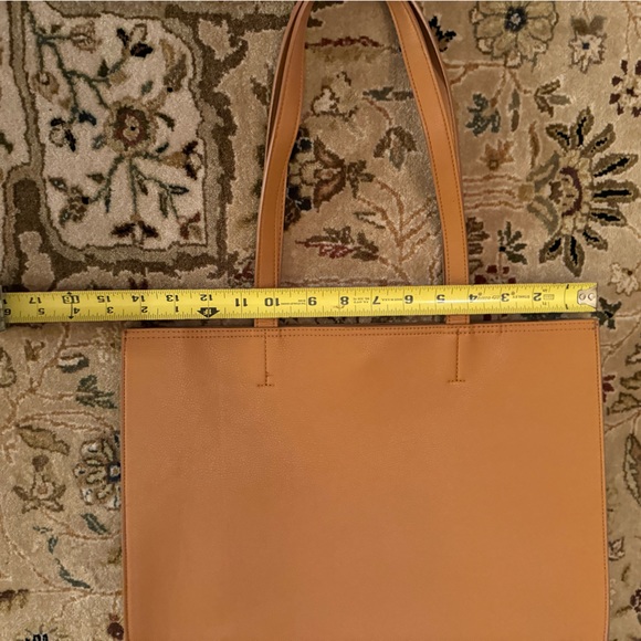 Women's Old Navy Feux Leather Purse - Picture 9 of 11